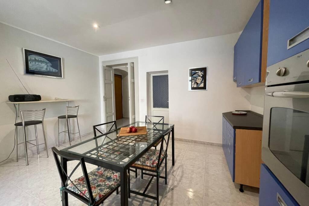 Petinoinapulia - Appartamento Per Famiglie E Amici 바리 외부 사진
